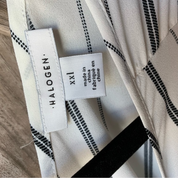 NWT - Halogen Striped Blouse - Picture 6 of 7